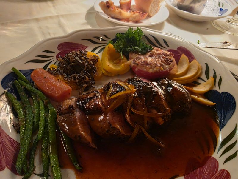 L'Auberge Chez François – Great Falls