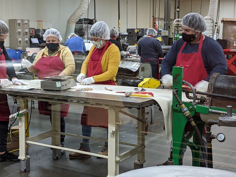 Watching Candy Get Made By Hand Is Genuinely Mesmerizing