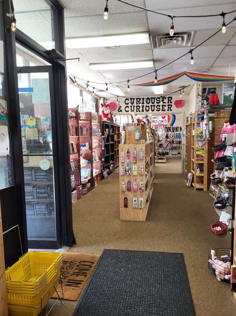 Gifts, Candles, And The Art Of Browsing Slowly