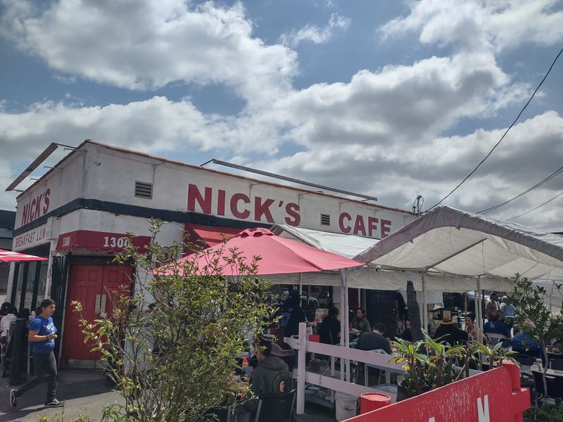 Nick's Cafe