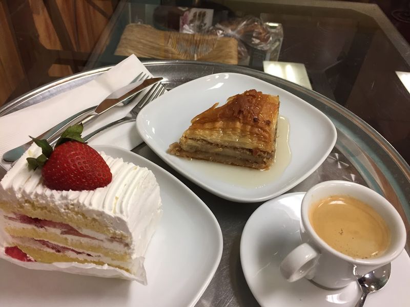 The Kind Of Bakery That Earns A Detour