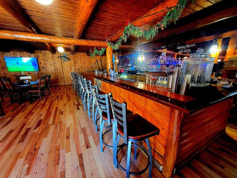 Meet The Almont Resort Restaurant