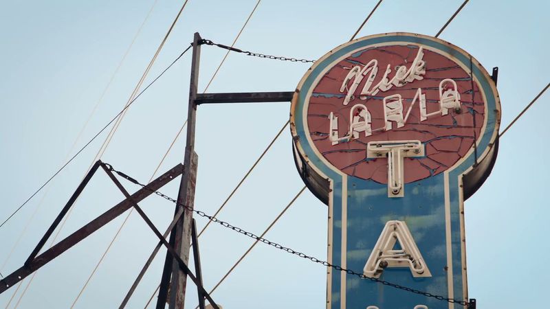 Why These Old-School Plates Still Feel Like The City’s Comfort Food 
