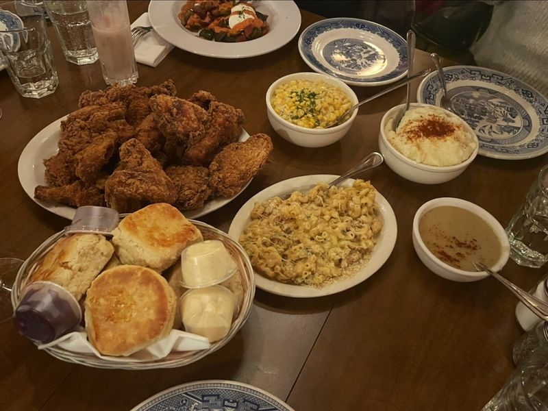 Why Family-Style Dining Is the Smartest Call in the Mountains