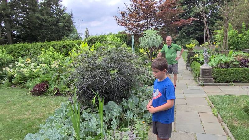 Guided Tours And Educational Programs On Offer