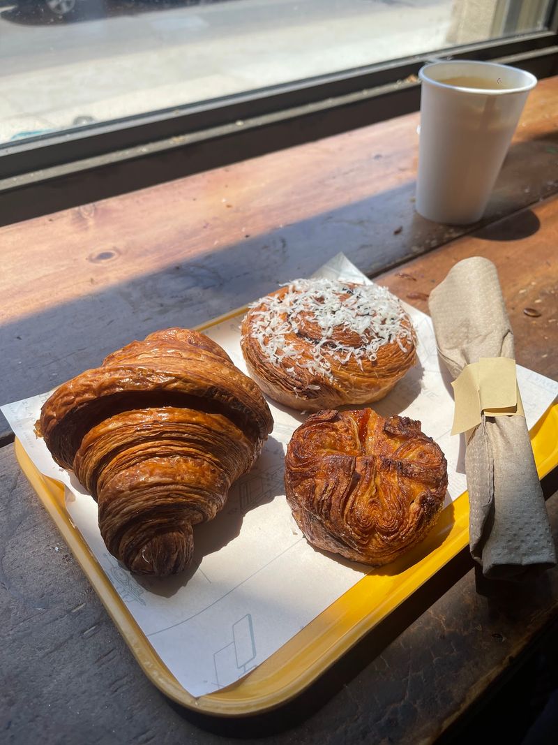 The Kouign Amann Is A Buttery Legend The Kouign Amann Is A Buttery Legend