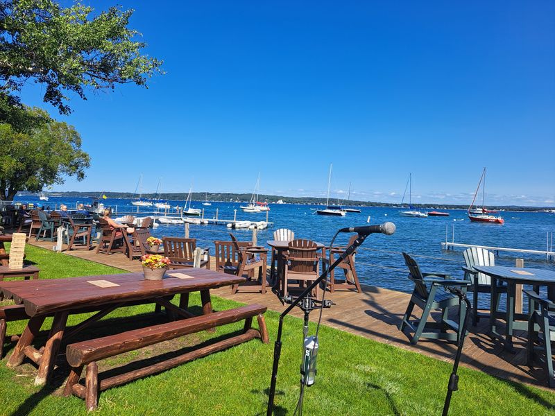 Apache Trout Grill – Traverse City