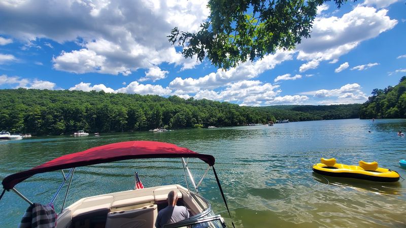 Practical Tips That Make Your Raystown Houseboat Trip Run Smoothly