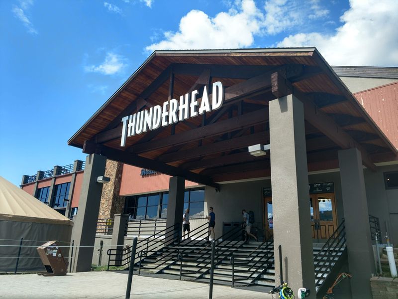 Thunderhead Lodge 