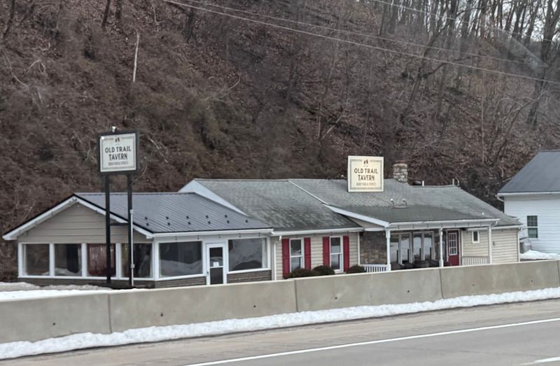 Old Trail Tavern + Steak, Liverpool