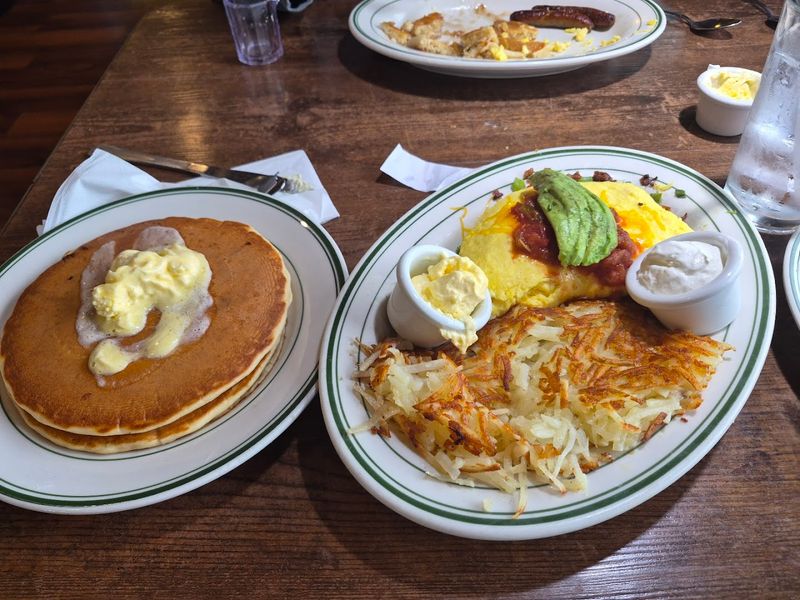The Landmark Breakfast Is Exactly What It Sounds Like The Landmark Breakfast Is Exactly What It Sounds Like