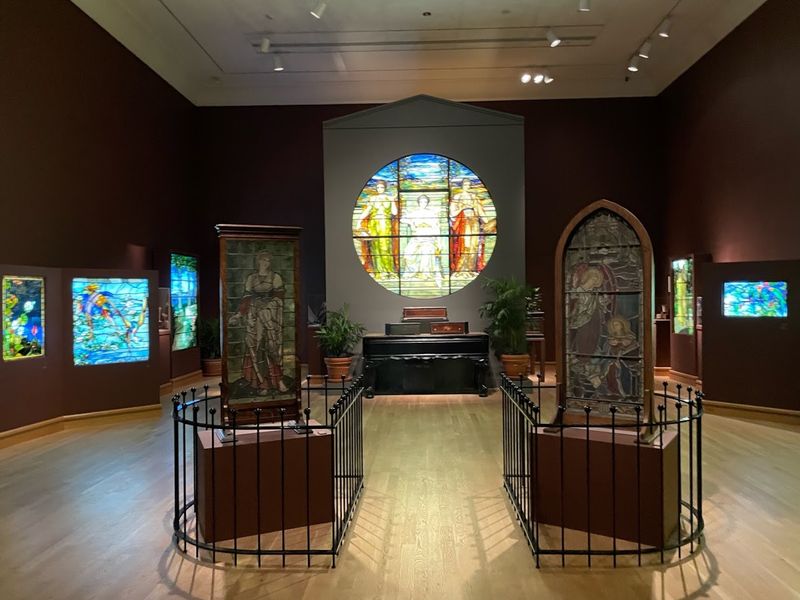 The Laurelton Hall Wing and Tiffany's Personal World