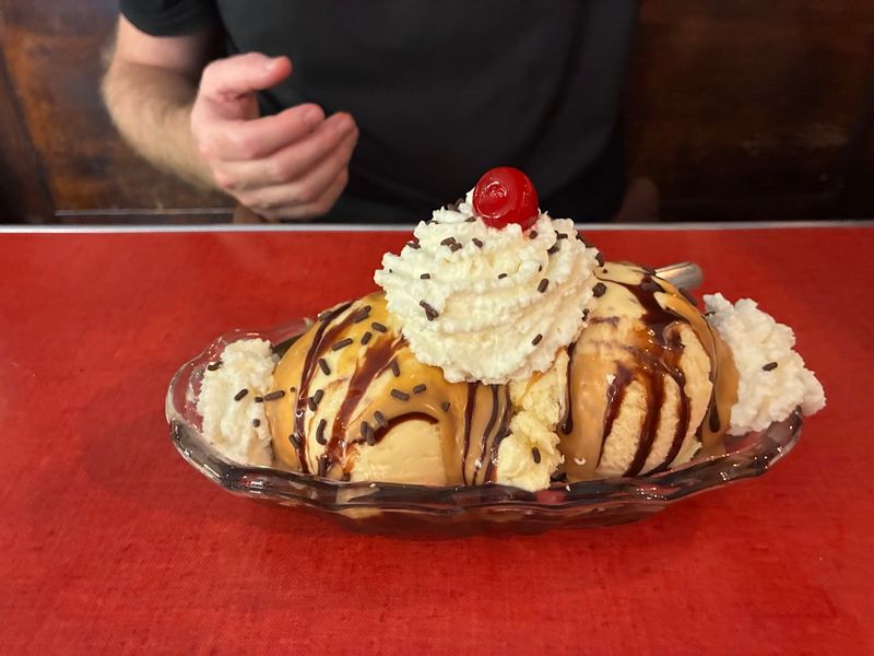 The Legend: A Sundae That Demands Respect The Legend: A Sundae That Demands Respect