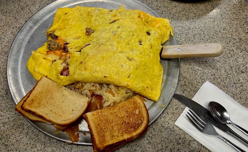 The Legendary 12-Egg Omelet
