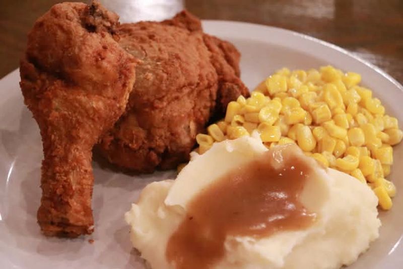 Fried Chicken That Brings People Back