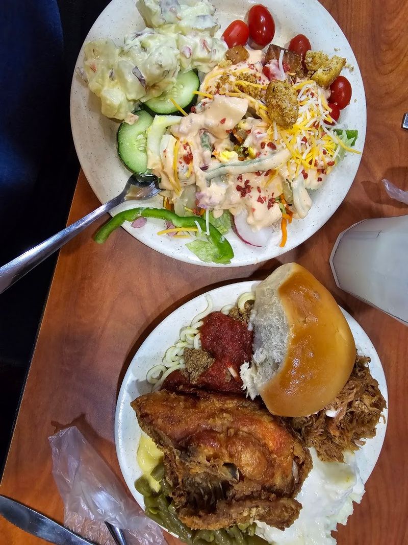 The Legendary Fried Chicken Feast The Legendary Fried Chicken Feast