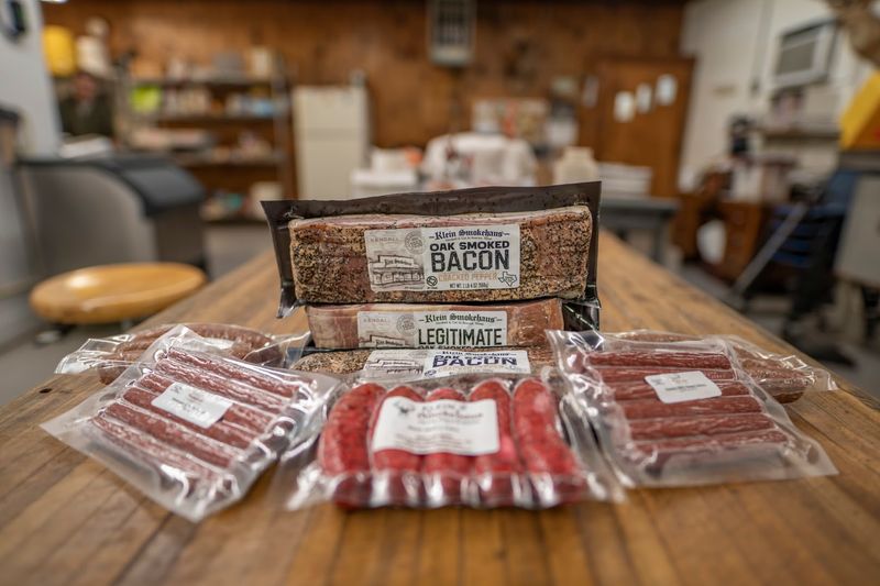 The Legendary Oak Smoked Bacon