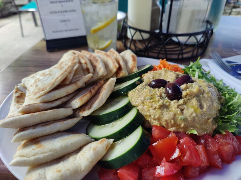 Health-Conscious Options That Actually Taste Good