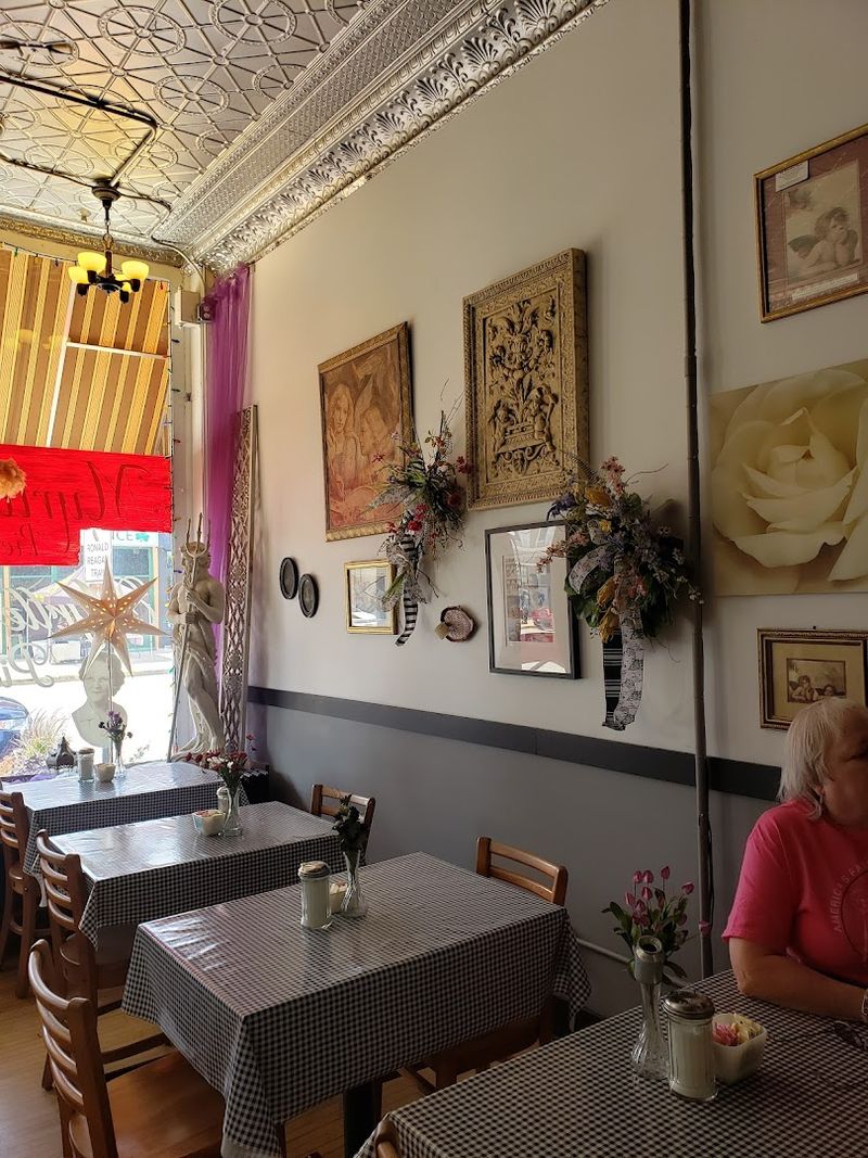 Holiday Favorites That Sell Fast