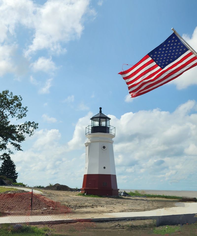 The Lighthouse That Steals Every Photo