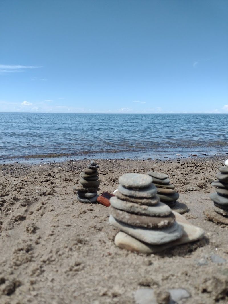 Beachcombing for Lake Glass and Cool Rocks