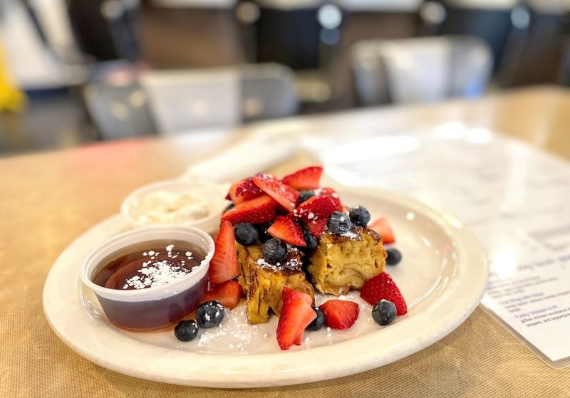 Seasonal Specials and Menu Creativity