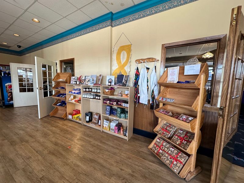 The Lingonberry Gift Shop And Weekend Buffet