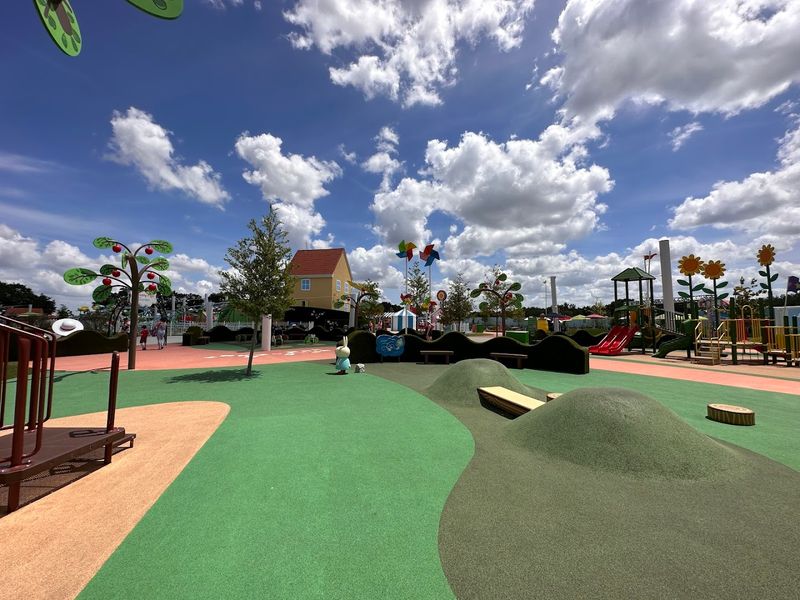 Sand and Play Areas That Keep Imaginations Busy