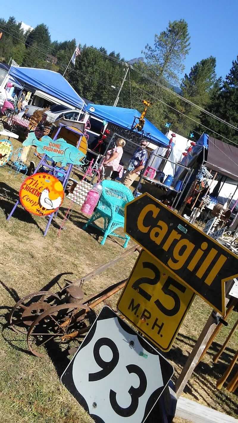 The Lively Atmosphere That Sets This Market Apart The Lively Atmosphere That Sets This Market Apart