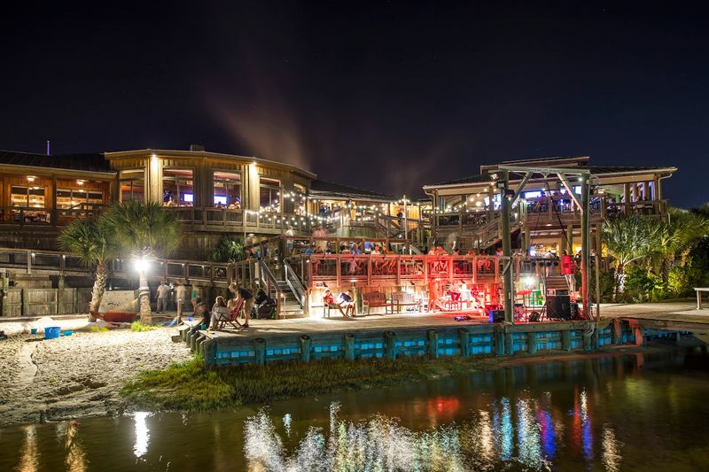 Boshamps Seafood & Oyster House