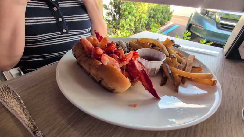 The Lobster Roll Comes In Two Legendary Styles