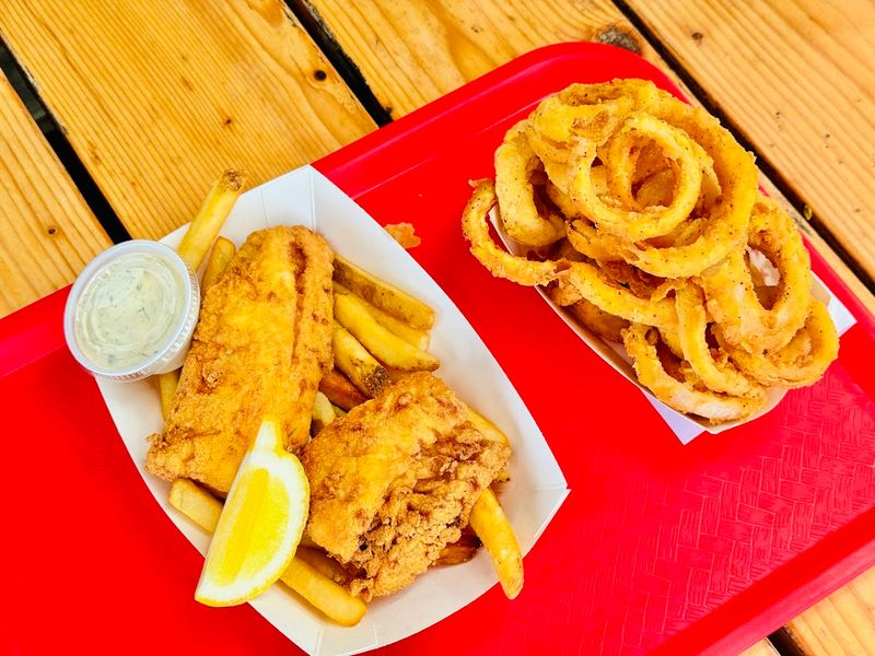 Fried Seafood Worth Every Single Bite