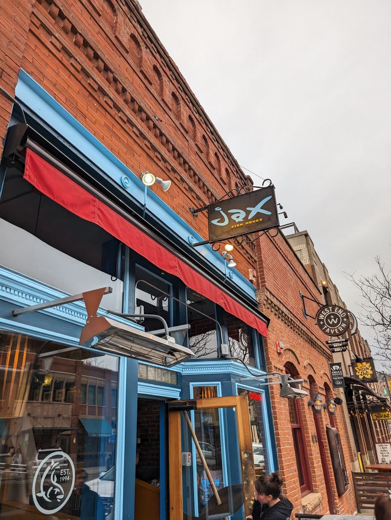 Pearl Street, Right Now