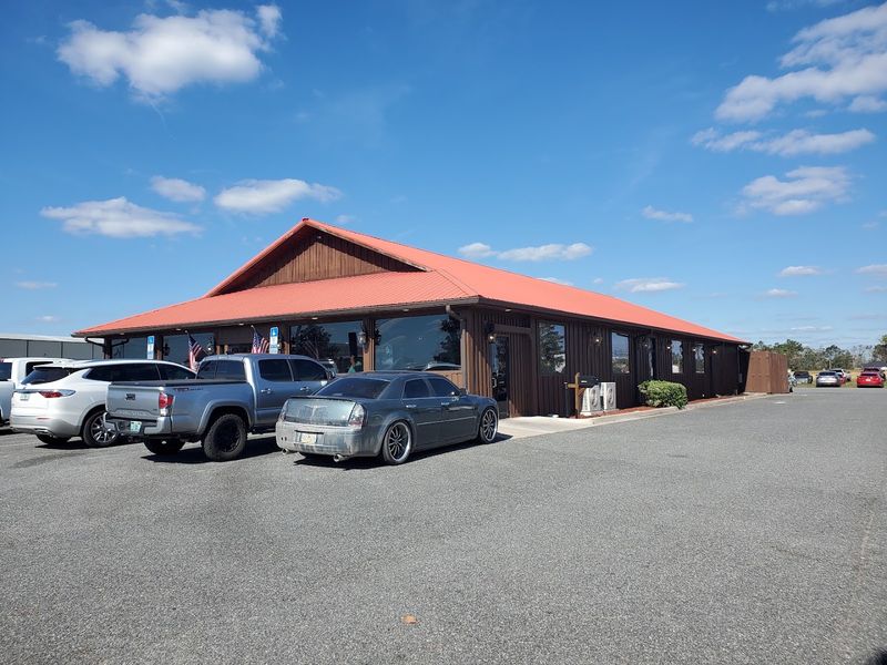 The Location And Setting Of Big Wood BBQ And Grill The Location And Setting Of Big Wood BBQ And Grill