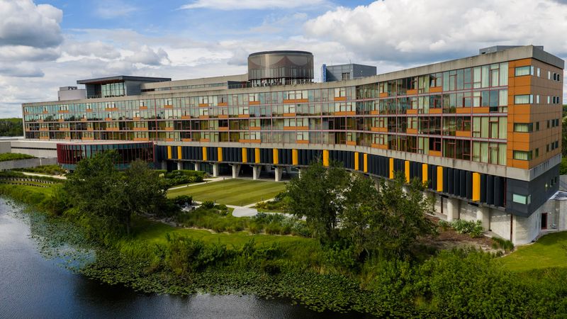 A Resort Rating Of 4.5 Stars Backed By Over 1,300 Reviews