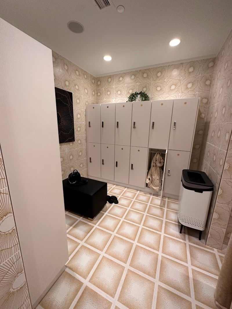 The Locker Room and Robe Situation The Locker Room and Robe Situation