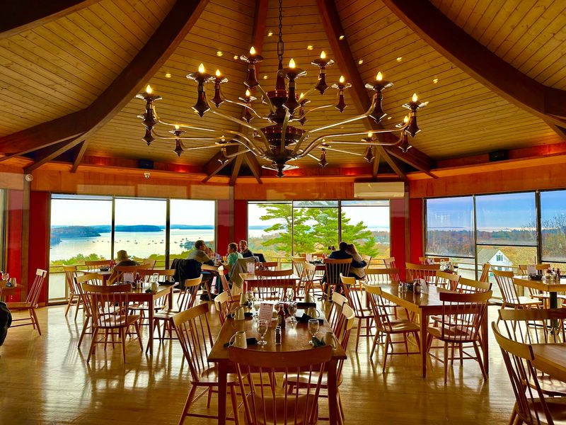 The Looking Glass Restaurant