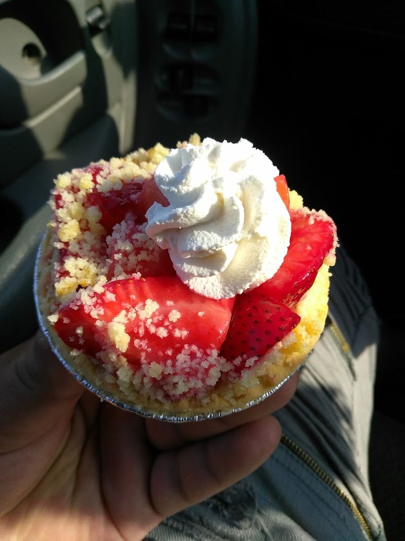 The Lyman Orchards Creamery And Deli Scene