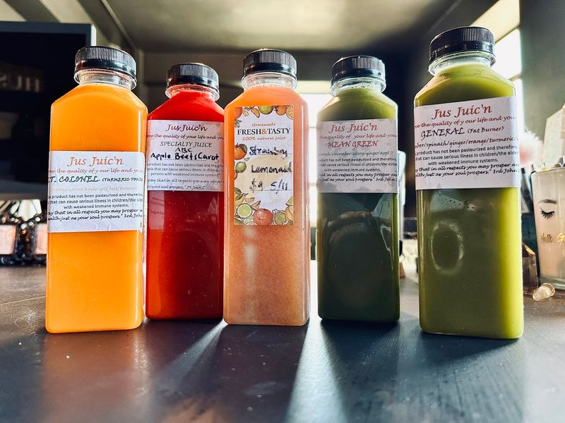 Jus Juic'n Raw Juice Bar and Cafe, Dayton