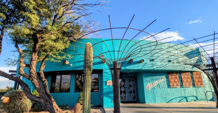 The Machaca At This Funky Arizona Mexican Restaurant Is Out-Of-This-World Delicious