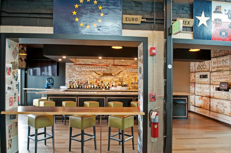 The Atmosphere That Makes Every Bite Better