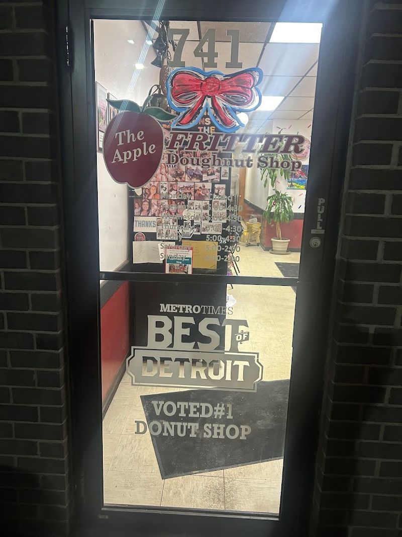 Monday Is The One Day You Cannot Visit, So Plan Around It