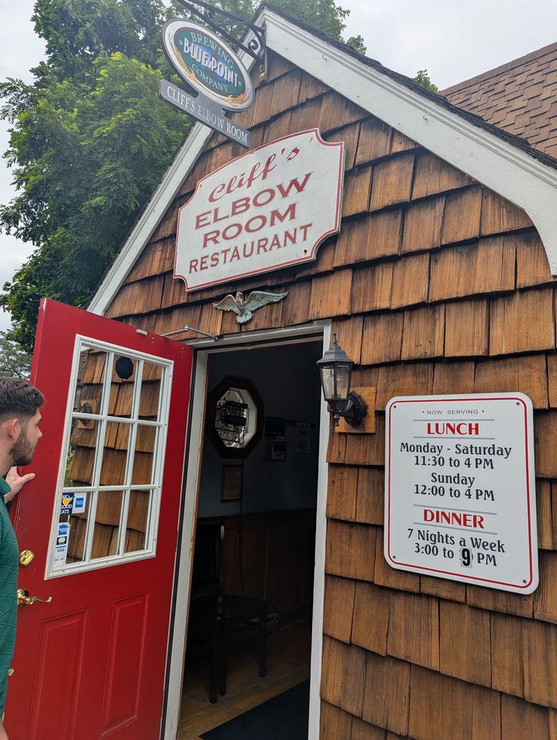 A Low-Key Room With Big Energy