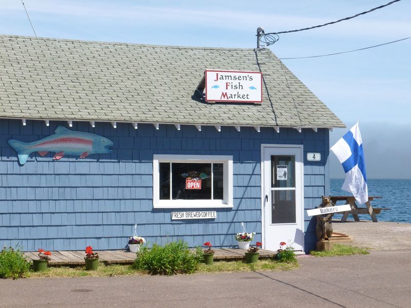 Jamsen's Fish Market & Bakery