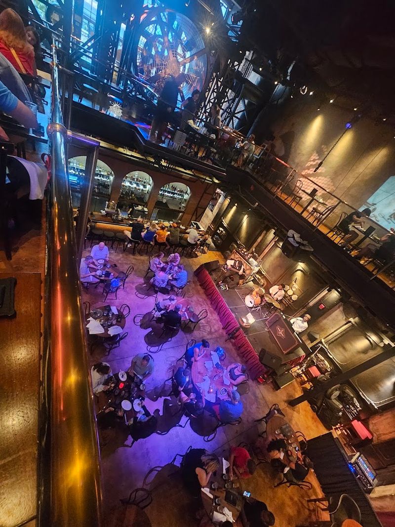 Operating Hours And Pricing That Make Planning Easy