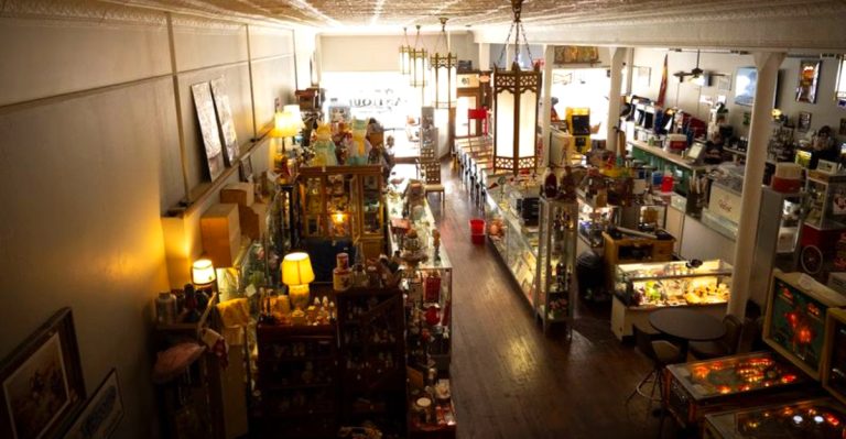 The Massive Ohio Antique Store You Need An Entire Day To Explore (But It’s Worth It)