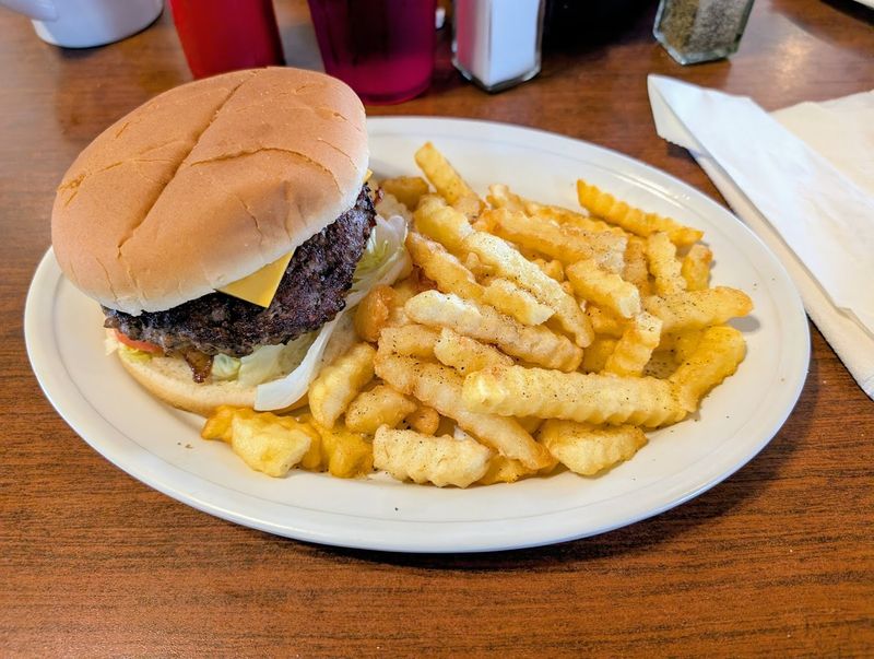 Burgers And Sandwiches That Hold Their Own