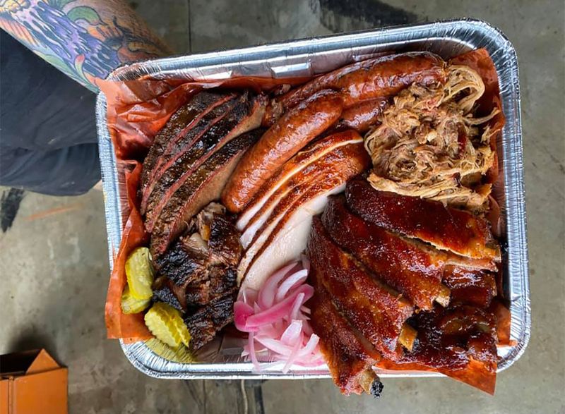 Smoky Mountain BBQ (Akron) - Carnivore's Dream