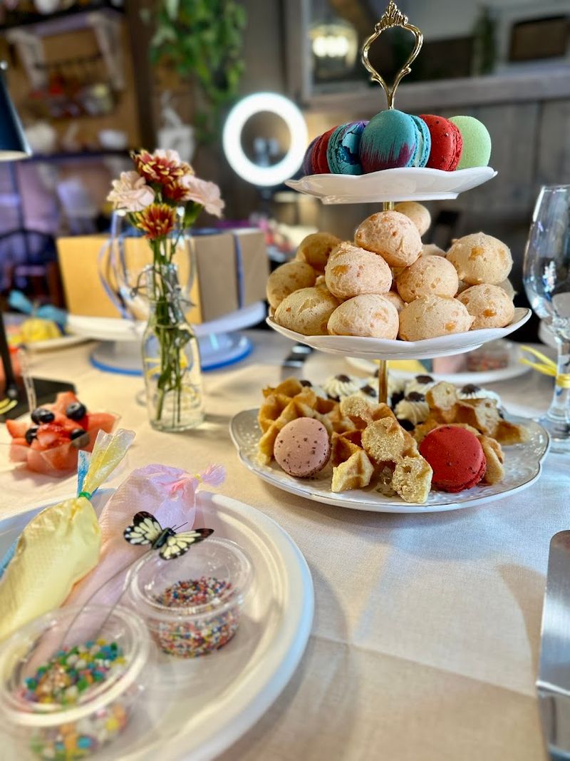 The Acai Bowl and Desserts Round Out a Seriously Impressive Menu