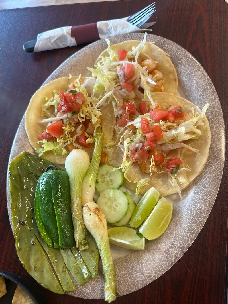 Fresh Toppings and Garnishes Elevate Every Plate